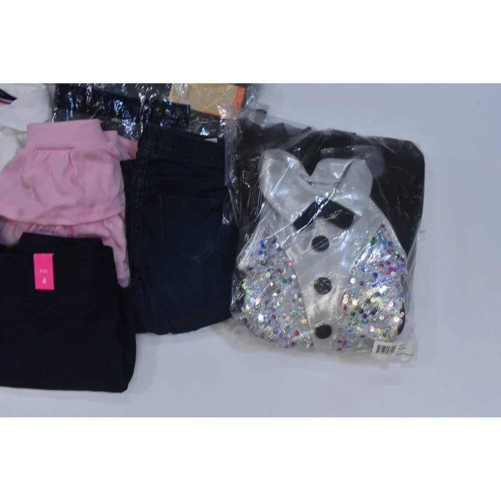 Wholesale Bulk Lot Of 13 Girls Size XS 4/5 Mixed Season Tops Bottoms Shorts